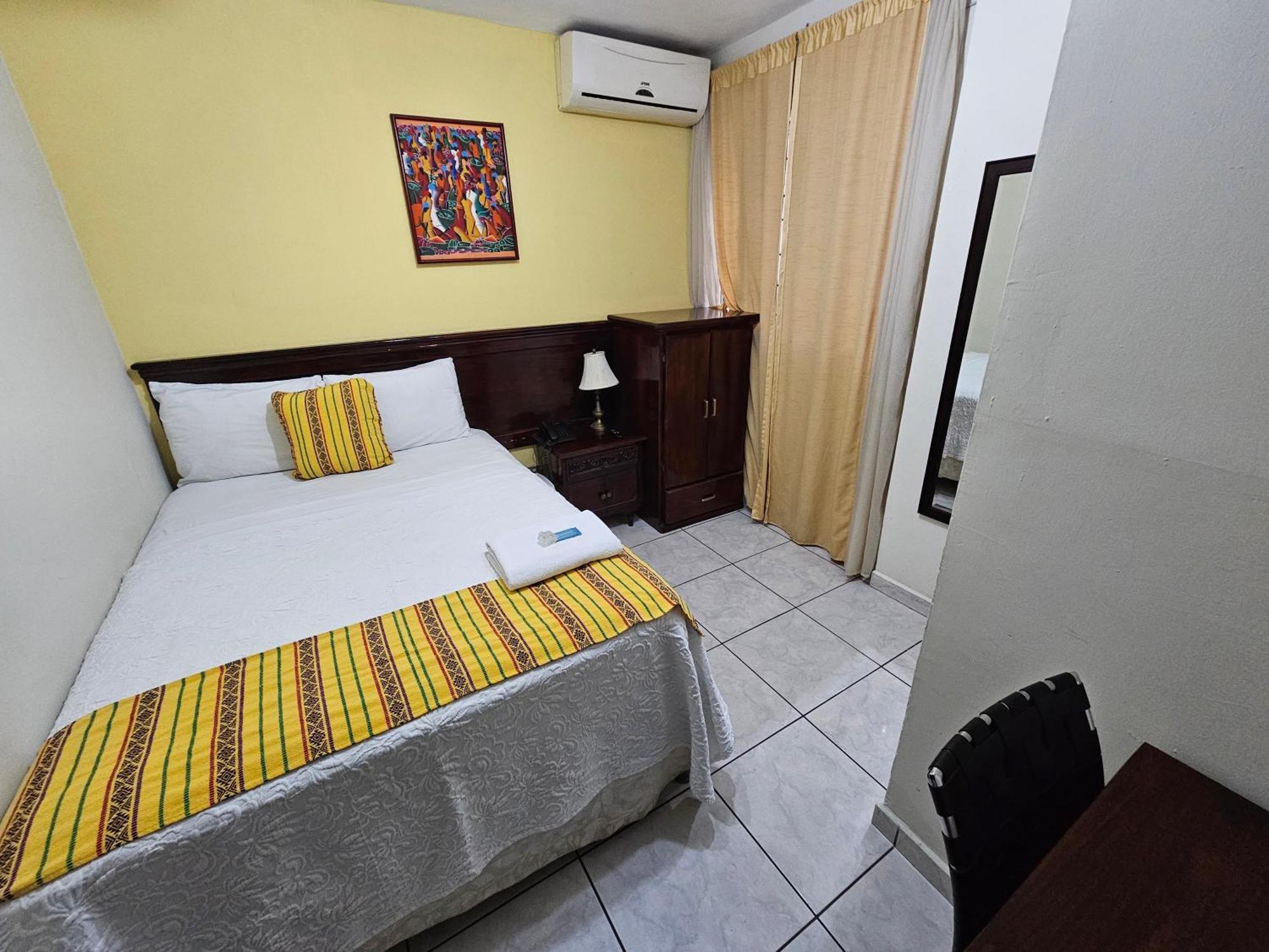 San Jose Hotel 3*